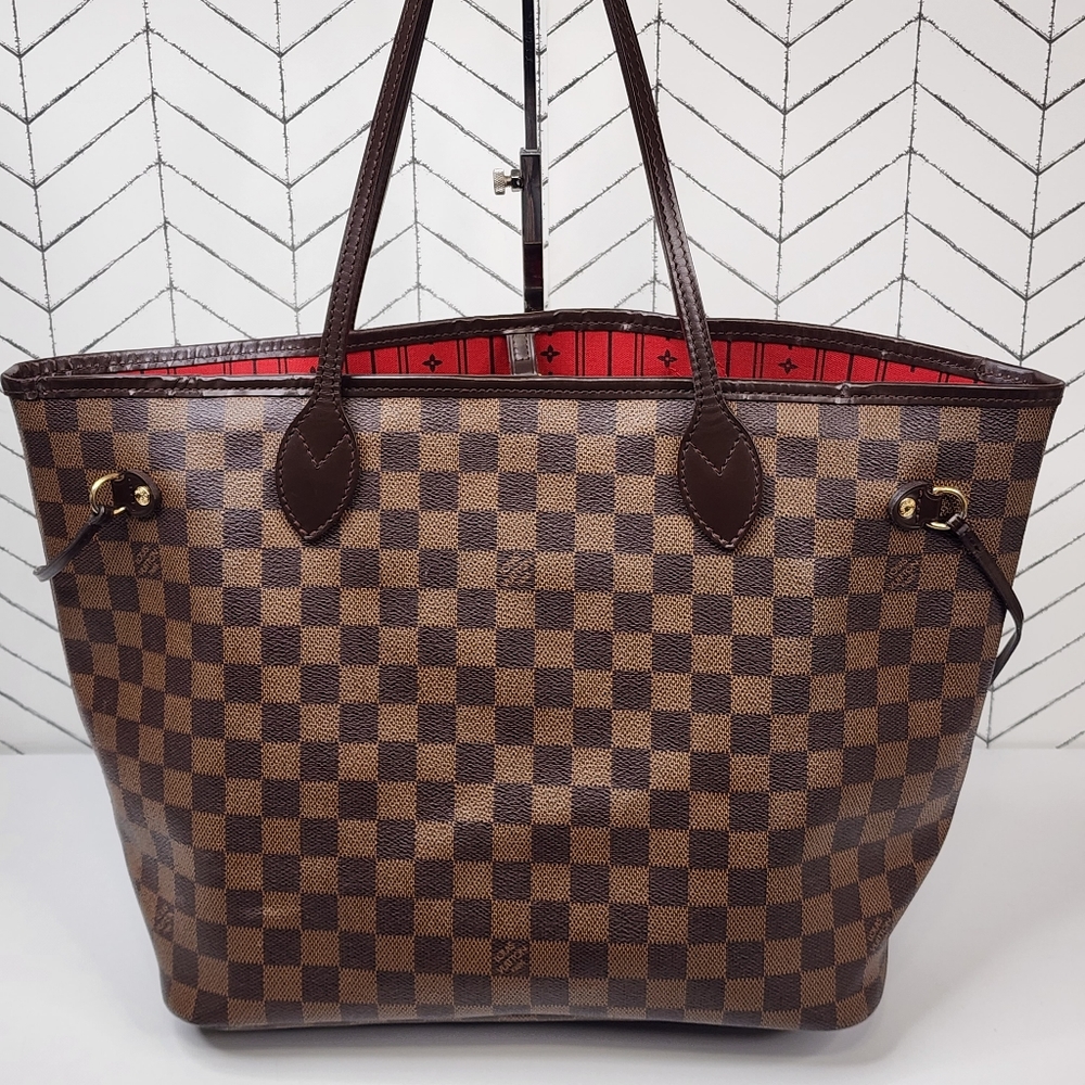 Louis Vuitton Damier Ebene Neverfull MM - Picture 3 of 10